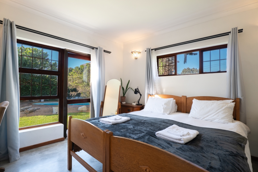 4 Bedroom Property for Sale in Kommetjie Western Cape